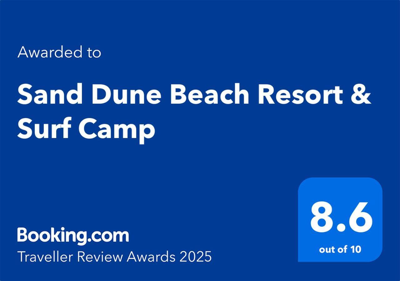 Sand Dune Beach Resort & Surf Camp อารูกัมเบย์ ภายนอก รูปภาพ